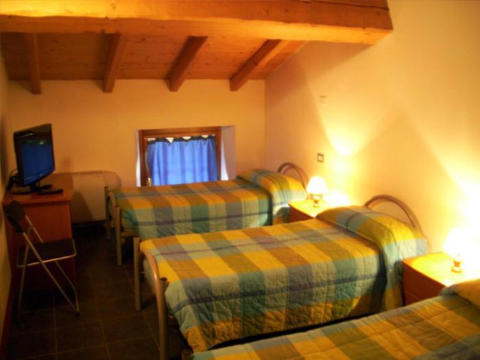 Cascina Maggia Hostal Brescia Habitación foto