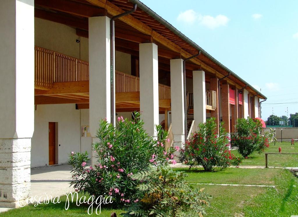 Cascina Maggia Hostal Brescia Exterior foto